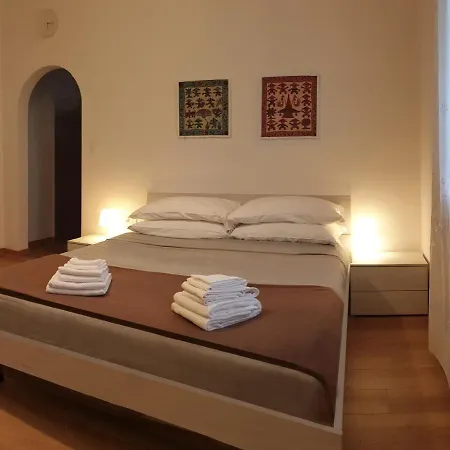 La Meridiana House *