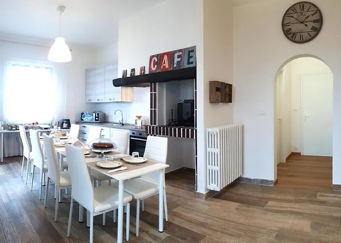 La Meridiana House 3*